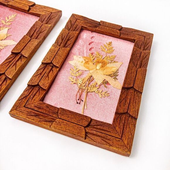 Vintage Handmade Set of Small Framed Pressed Flowers on Pink Velvet 7x4.75” - Picture 3 of 9